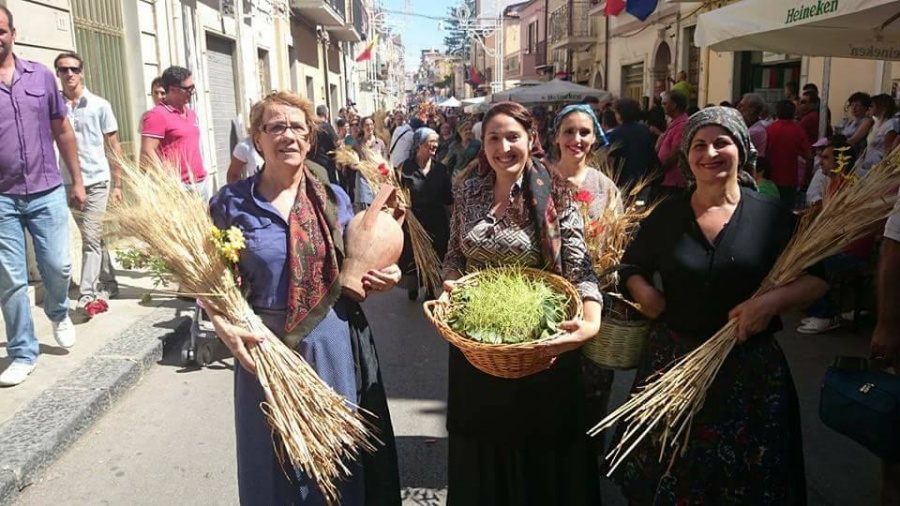 Raddusa, è iniziata la ventitreesima edizione della “Festa del Grano”